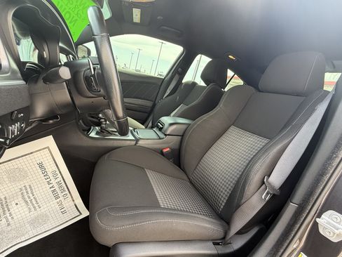 Used 2020 Dodge Charger GT w/ Blacktop Package RWD image 4