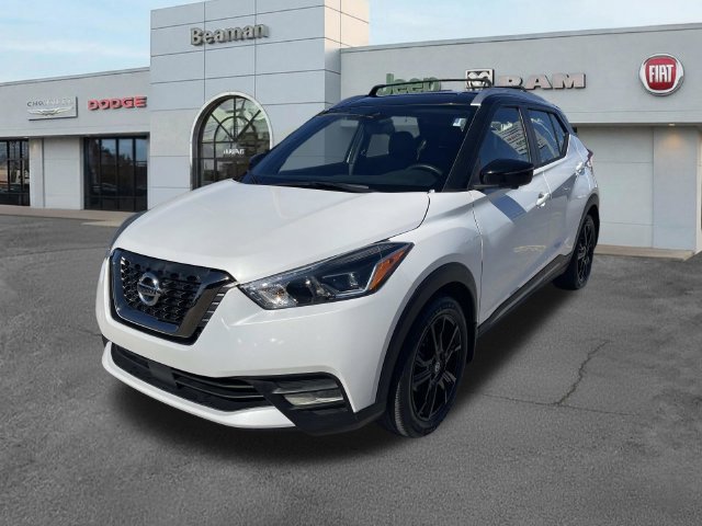 Used 2020 Nissan Kicks SR w/ SR Premium Package FWD image 7