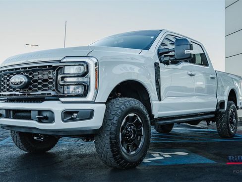 Certified 2025 Ford F250 Lariat w/ Tremor Off-Road Package image 2