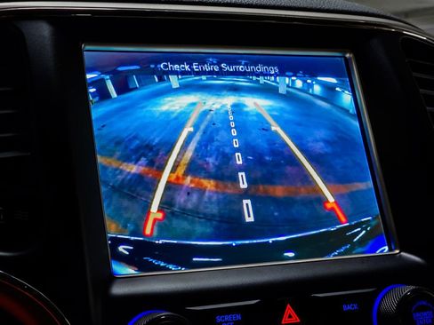 Used 2017 Jeep Grand Cherokee Limited w/ Trailer Tow Group IV image 33