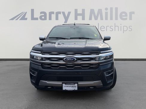 Used 2023 Ford Expedition Platinum AWD/4WD image 8