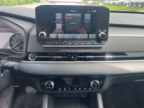Used 2024 Mitsubishi Outlander SE AWD/4WD image 8