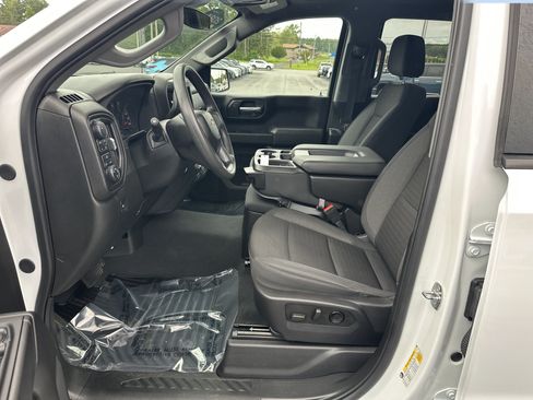 Certified 2024 Chevrolet Silverado 1500 Custom AWD/4WD image 11