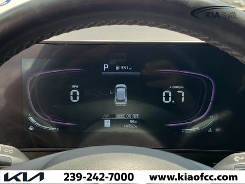 Certified 2025 Kia Sportage EX FWD image 25