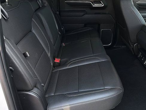 Used 2025 GMC Sierra 1500 SLT RWD image 24