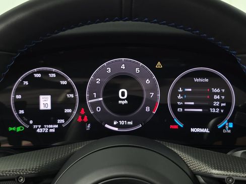 Used 2025 Porsche 911 Carrera S RWD image 15