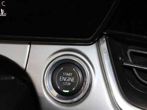 Used 2024 Chevrolet Trax LT image 23