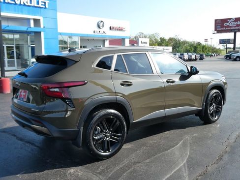 Certified 2024 Chevrolet Trax ACTIV w/ Driver Confidence Package image 5