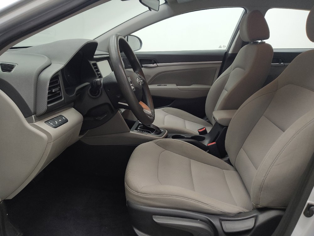 Used 2019 Hyundai Elantra SEL FWD image 17