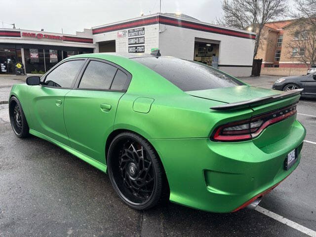 Used 2020 Dodge Charger Scat Pack RWD image 6