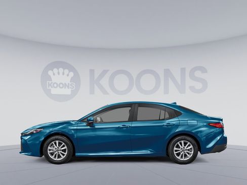 New 2026 Toyota Camry LE image 4