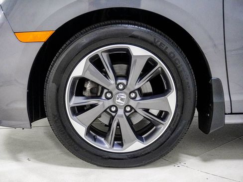 Used 2022 Honda Odyssey Elite image 17