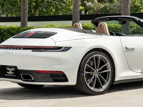 Used 2022 Porsche 911 Carrera image 7
