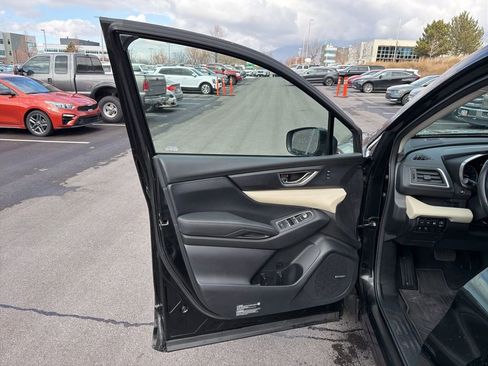 Used 2022 Subaru Ascent Limited w/ Technology Package image 15