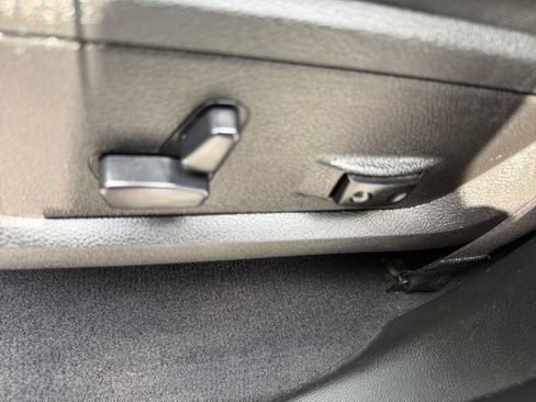 Used 2023 RAM 1500 Warlock AWD/4WD image 20