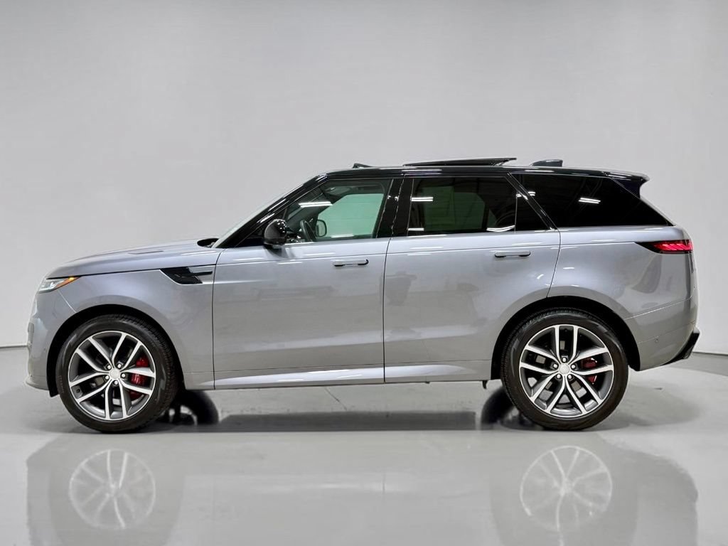 Used 2023 Land Rover Range Rover Sport SE Dynamic AWD/4WD image 9