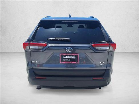 Used 2024 Toyota RAV4 XLE AWD/4WD image 6