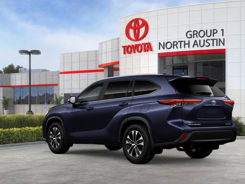 New 2026 Toyota Highlander XLE AWD/4WD image 6