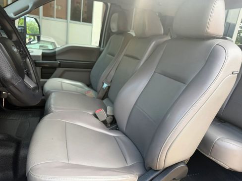 Used 2018 Ford F250 XL w/ Power Equipment Group AWD/4WD image 3