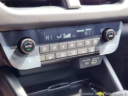 Certified 2026 Subaru Outback Touring AWD/4WD image 17