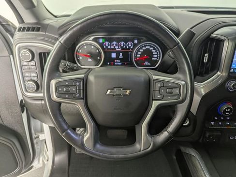 Used 2022 Chevrolet Silverado 3500 LTZ w/ LTZ Plus Package AWD/4WD image 12