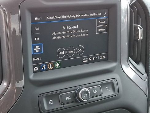 Used 2024 Chevrolet Silverado 1500 Custom image 21