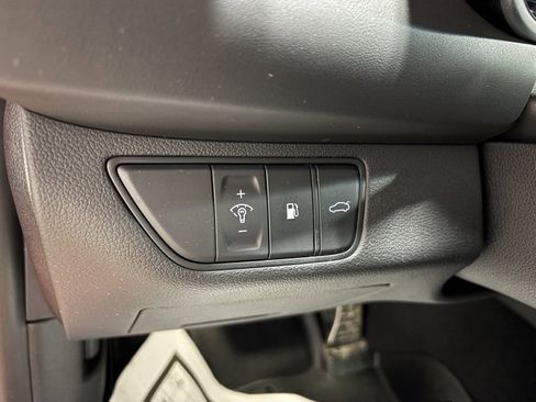 Used 2022 Genesis G70 3.3T w/ Sport Prestige Package image 19