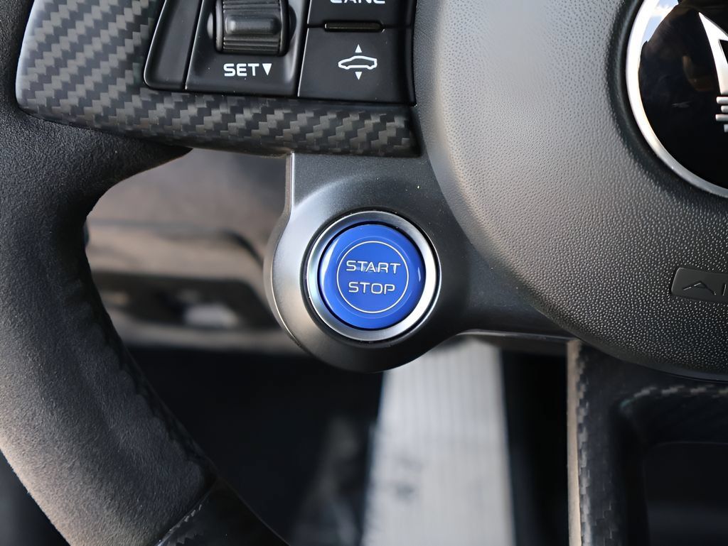 Used 2023 Maserati MC20 Coupe RWD image 32