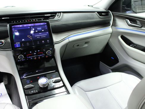 Used 2021 Jeep Grand Cherokee L Overland AWD/4WD image 20