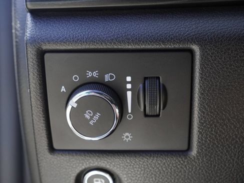 Used 2021 Jeep Grand Cherokee Laredo X RWD image 10