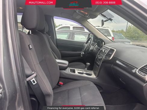 Used 2012 Jeep Grand Cherokee Laredo AWD/4WD image 14