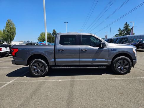 Used 2024 Ford F150 Lightning XLT AWD/4WD image 4