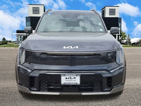 New 2026 Kia EV9 Land image 3