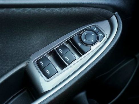 Used 2022 Chevrolet Malibu LS image 24