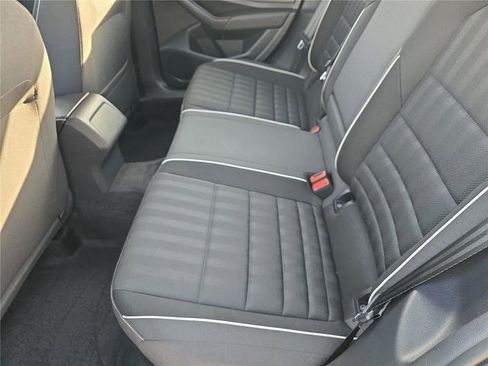 Used 2024 Volkswagen Jetta Sport FWD image 9
