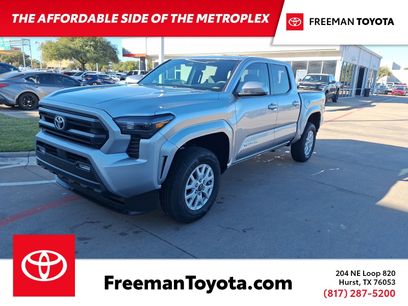 Used 2025 Toyota Tacoma SR5