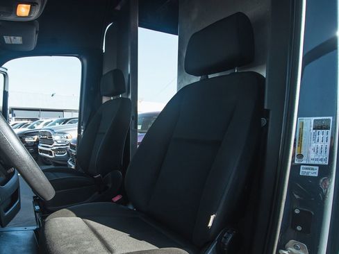 Used 2019 Mercedes-Benz Sprinter 170 image 6