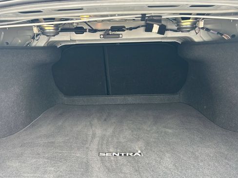 Used 2025 Nissan Sentra SV FWD image 21