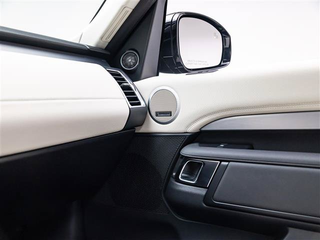 New 2026 Land Rover Discovery Dynamic SE AWD/4WD image 30