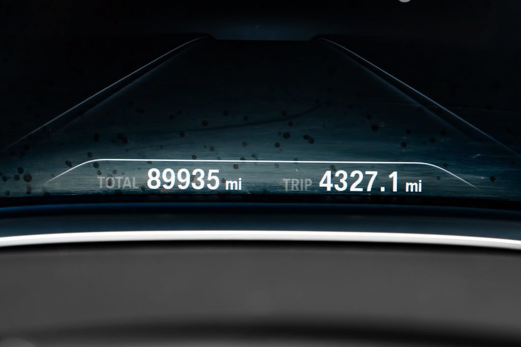 Used 2018 BMW 740i RWD image 18