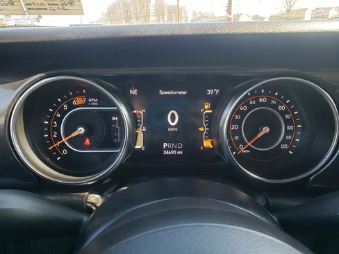 Used 2022 Jeep Wrangler Unlimited Sport AWD/4WD image 23