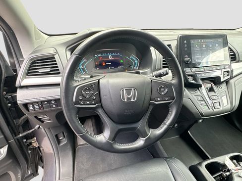 Used 2024 Honda Odyssey EX-L image 11
