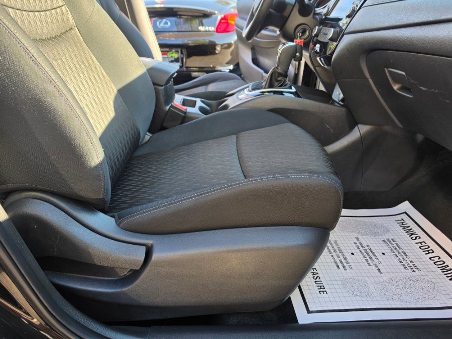 Used 2019 Nissan Rogue S AWD/4WD image 37