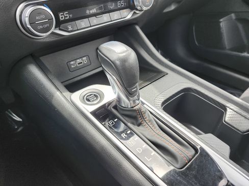 Used 2023 Nissan Sentra SR w/ Midnight Edition Package FWD image 30