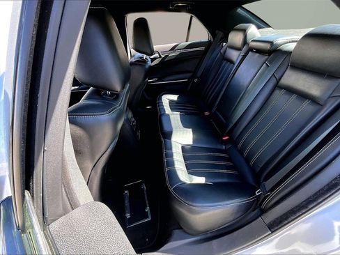 Certified 2021 Chrysler 300 S image 22