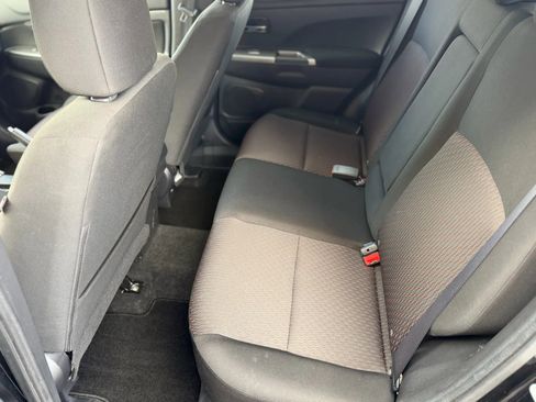 Used 2018 Mitsubishi Outlander Sport LE image 11