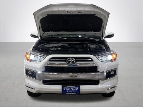 Used 2021 Toyota 4Runner Limited AWD/4WD image 5