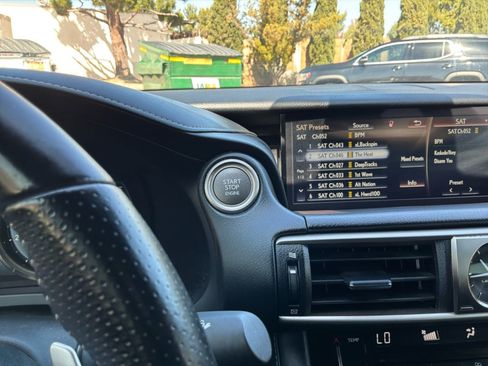 Used 2017 Lexus IS 350 F Sport w/ F Sport Package RWD image 18