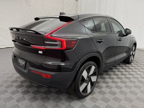 Used 2023 Volvo C40 P8 Recharge Ultimate image 4