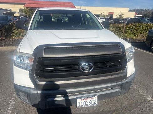 Certified 2016 Toyota Tundra SR image 2